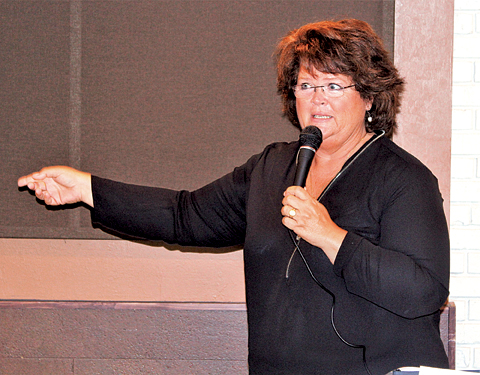 Cereceda Fort Myers Beach Humanitarian of the Year | News, Sports, Jobs - FORT MYERS - Vimarsana News