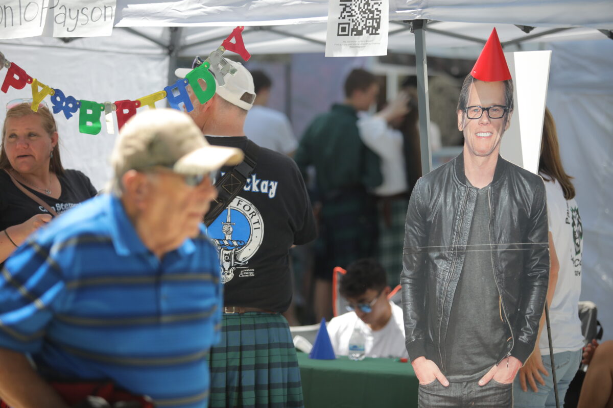 Payson students continue effort to bring Kevin Bacon to high school prom | News, Sports, Jobs - Vimarsana News