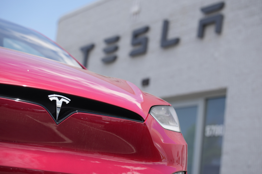 Tesla recalls nearly all vehicles sold in US to fix system that monitors drivers using Autopilot | News, Sports, Jobs - Vimarsana News