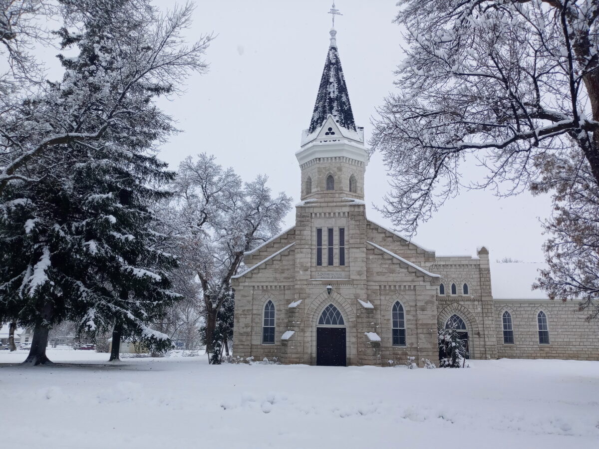 Local tradition shines bright at Spring City's Christmas Eve program | News, Sports, Jobs - Vimarsana News