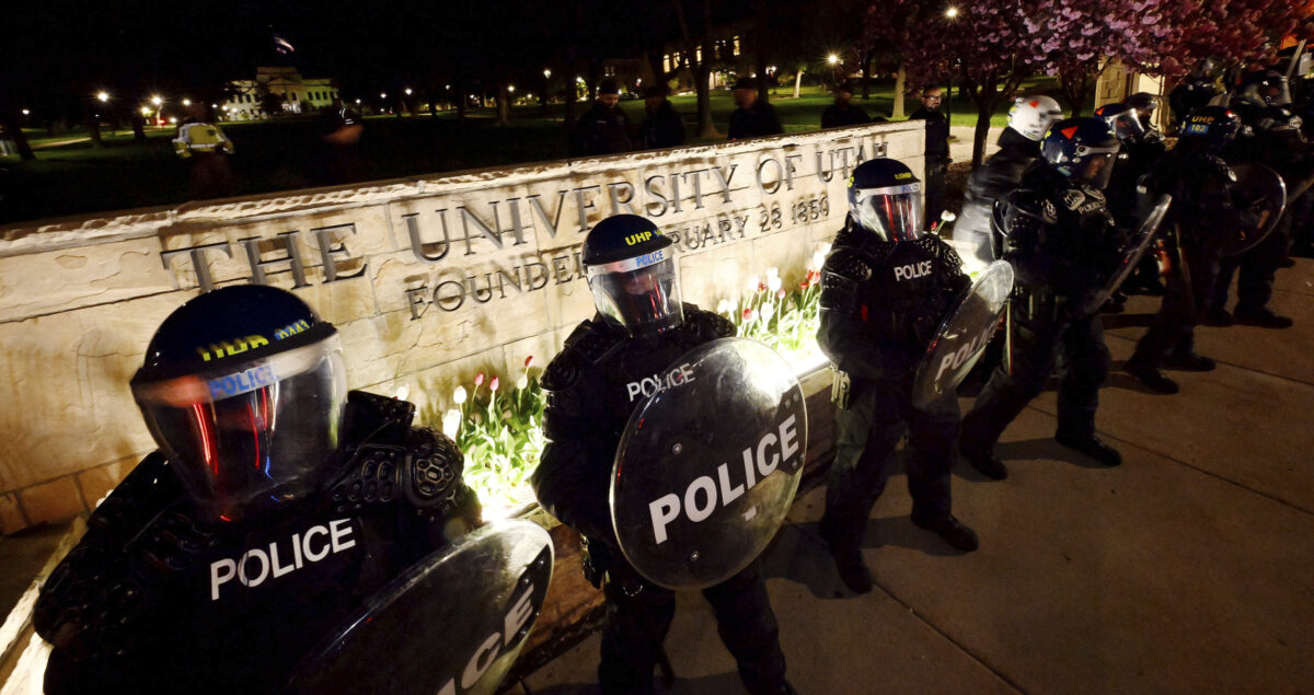 Columbia University threatens to expel student protesters occupying an administration building | News, Sports, Jobs - Vimarsana News