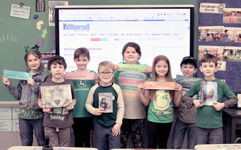 Lesson at John Gregg Elementary School goes to the dogs | News, Sports, Jobs - Vimarsana News