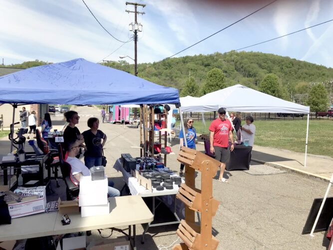 A Saturday for shopping | News, Sports, Jobs - Vimarsana News