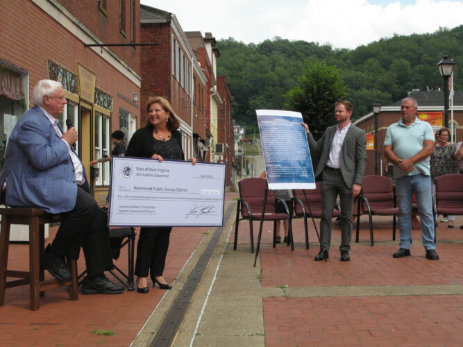 Governor announces funding for Brooke water project | News, Sports, Jobs - Vimarsana News