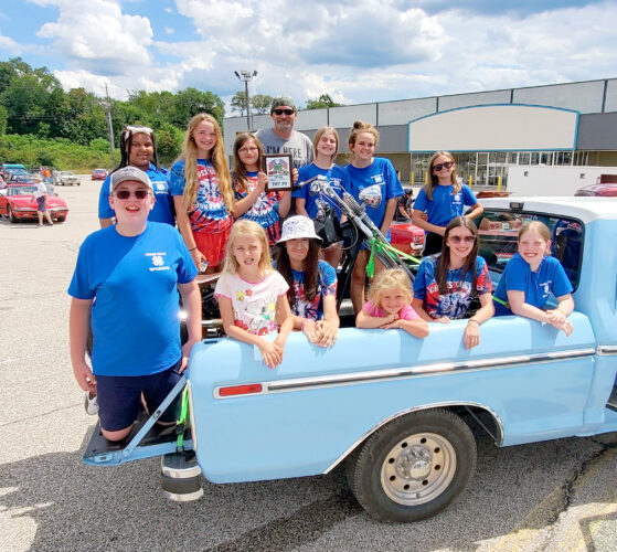 Tomahawks present car show project | News, Sports, Jobs - Vimarsana News