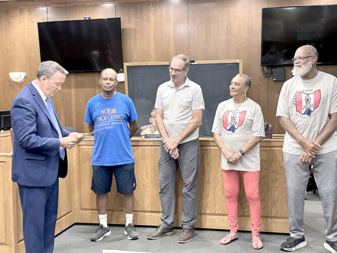 Honored | News, Sports, Jobs - The Herald Star - Vimarsana News