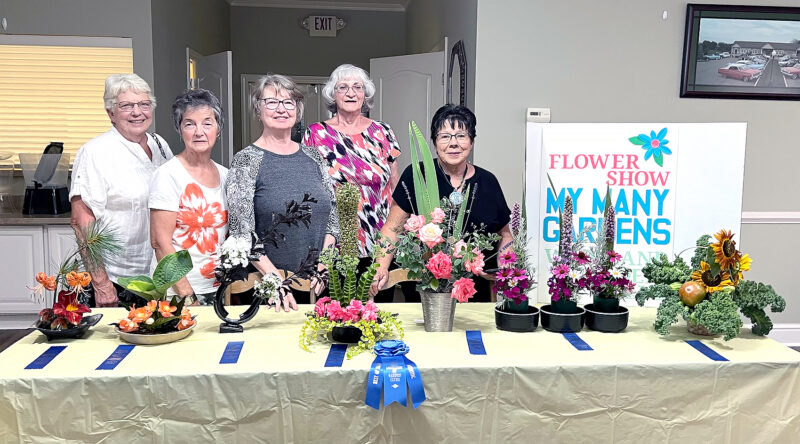 Garden club announces winners | News, Sports, Jobs - Vimarsana News