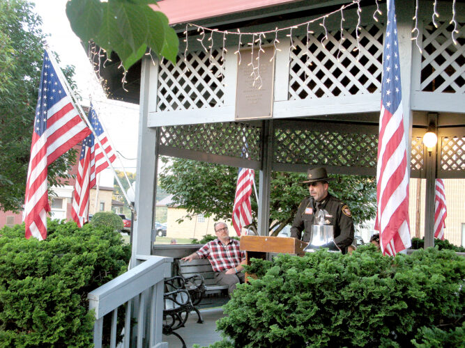 Anniversary of 9-11 marked in Toronto | News, Sports, Jobs - Vimarsana News