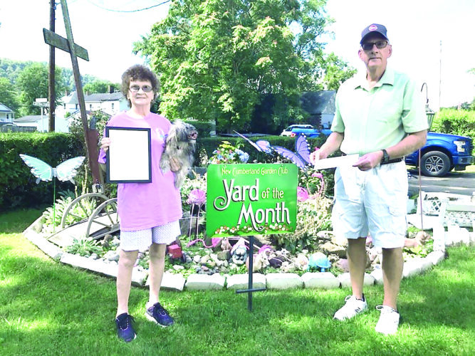 Yard of the Month awarded | News, Sports, Jobs - Vimarsana News