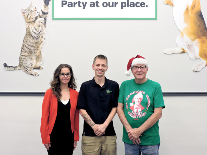 Weirton looking for cutest Christmas pet | News, Sports, Jobs - Vimarsana News