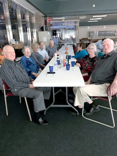 Senior dances continue | News, Sports, Jobs - Vimarsana News