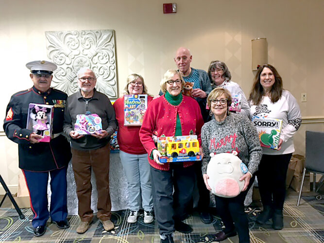 Toys for Tots a success | News, Sports, Jobs - Vimarsana News