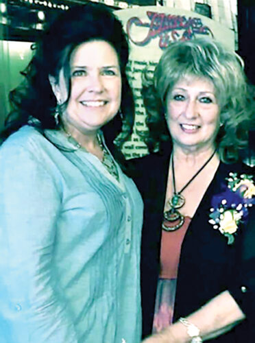 Club welcomes singer JoAnn Davis | News, Sports, Jobs - Vimarsana News