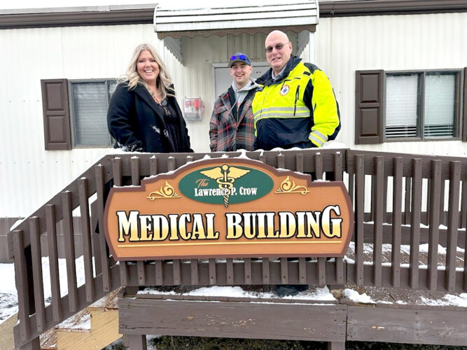 Narcan box installed | News, Sports, Jobs - Vimarsana News