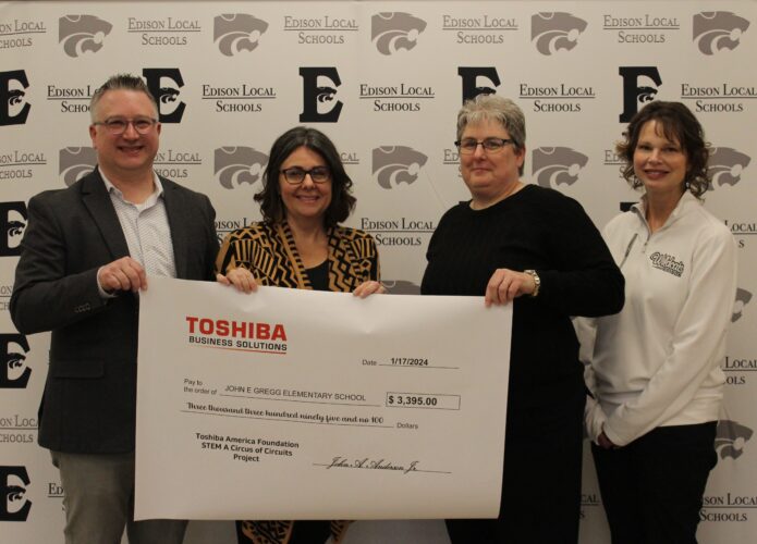 Toshiba grant supports STEAM learning at John Gregg Elementary | News, Sports, Jobs - Vimarsana News