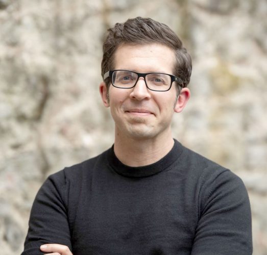 Niagara native's debut novel receiving strong reviews | News, Sports, Jobs - Vimarsana News