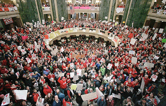 Suit targets restrictions on public workers' bargaining | News, Sports, Jobs - Vimarsana News
