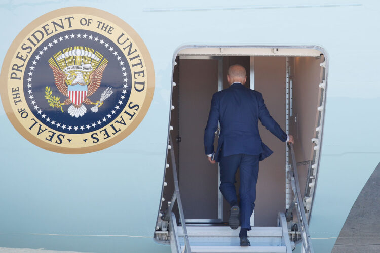Who pays for a president's campaign travel? | News, Sports, Jobs - Vimarsana News