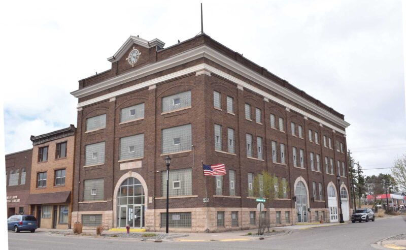Iron River City Council votes to move City Hall | News, Sports, Jobs - Vimarsana News