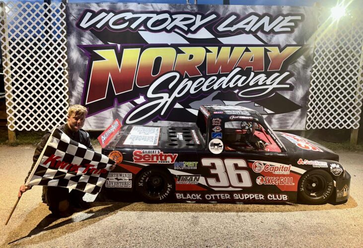 Checkers or Wreckers: Sport trucks, super modifieds pay a visit to Speedway