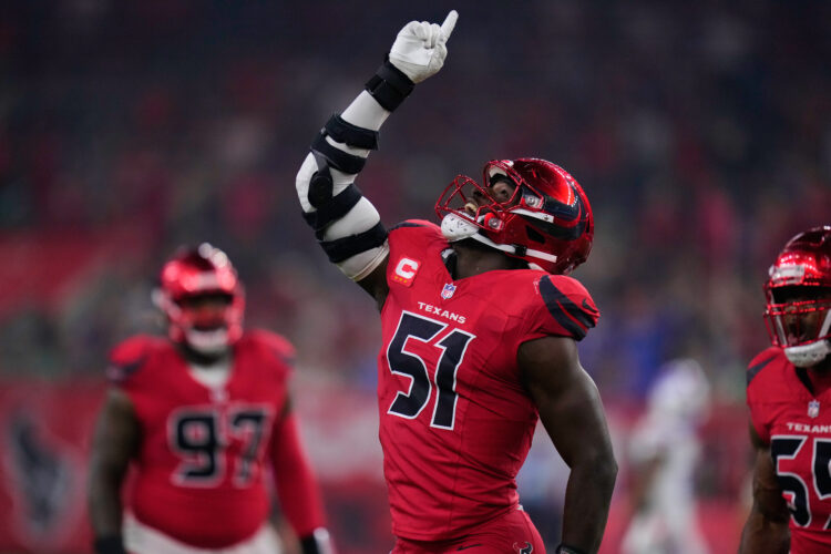 Pro Picks: Texans will upset the Colts; Lions edge Packers