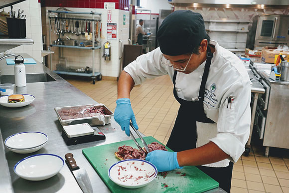 More lunch options this spring semester at UHMC's Pa'ina Market | News, Sports, Jobs - Vimarsana News