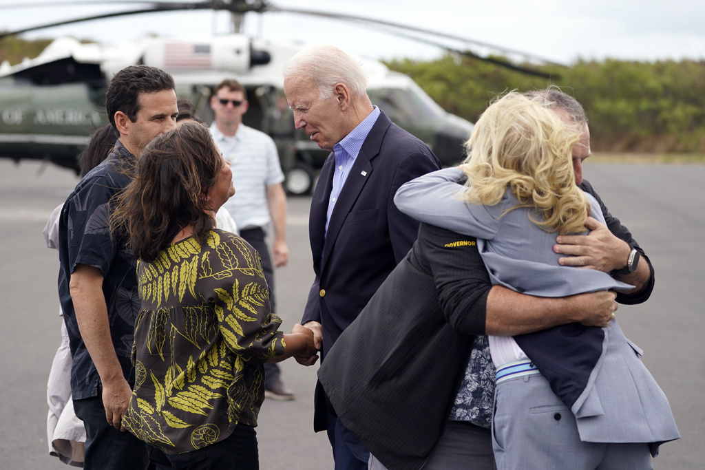 Residents hope president's visit makes impression on need for aid | News, Sports, Jobs - Vimarsana News