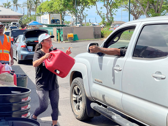 Foundation and Ace Hardware distribute supplies to residents impacted by Maui wildfires | News, Sports, Jobs - Vimarsana News