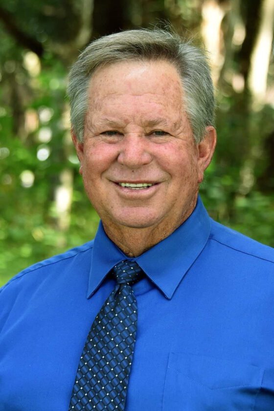 Persons beats Gittens; other school board races go to general election | News, Sports, Jobs - Vimarsana News