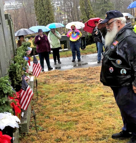 Wreaths on veterans' graves remember, honor and teach | News, Sports, Jobs - Vimarsana News