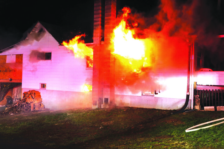 Crews battle fire | News, Sports, Jobs - Vimarsana News