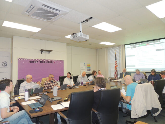 Officials talk graduation, increase in pay for temporary job openings | News, Sports, Jobs - Vimarsana News