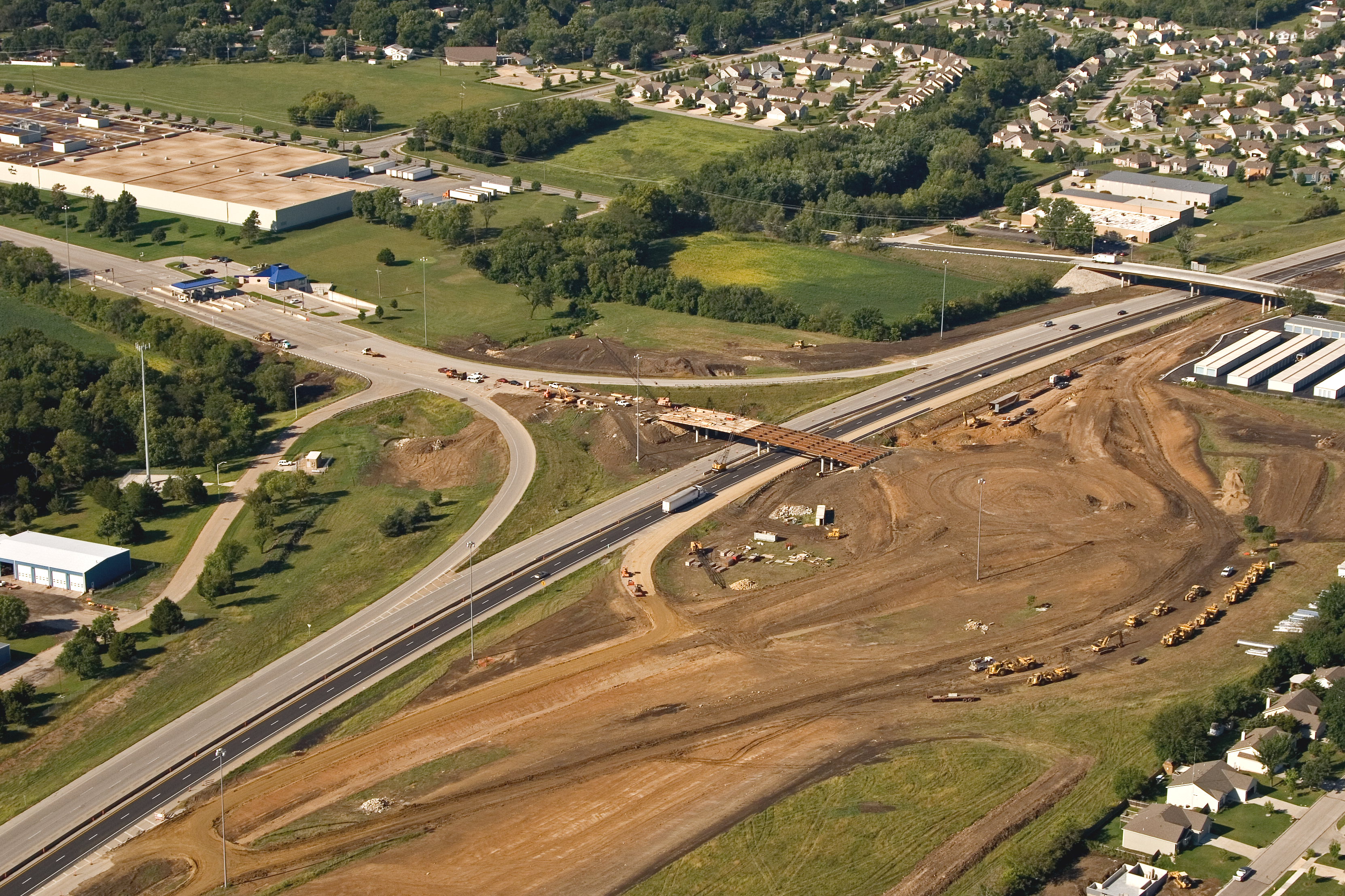Lawrence exits on Kansas Turnpike to feature roundabouts News, Sports