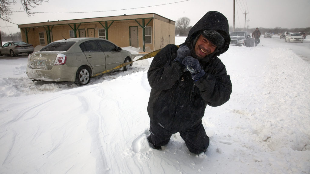Blizzard Blog: Winter weather advisory lifted; roads remain snowpacked | News, Sports, Jobs - Lawrence Journal-World: news, information, headlines and events in Lawrence, Kansas - Vimarsana News