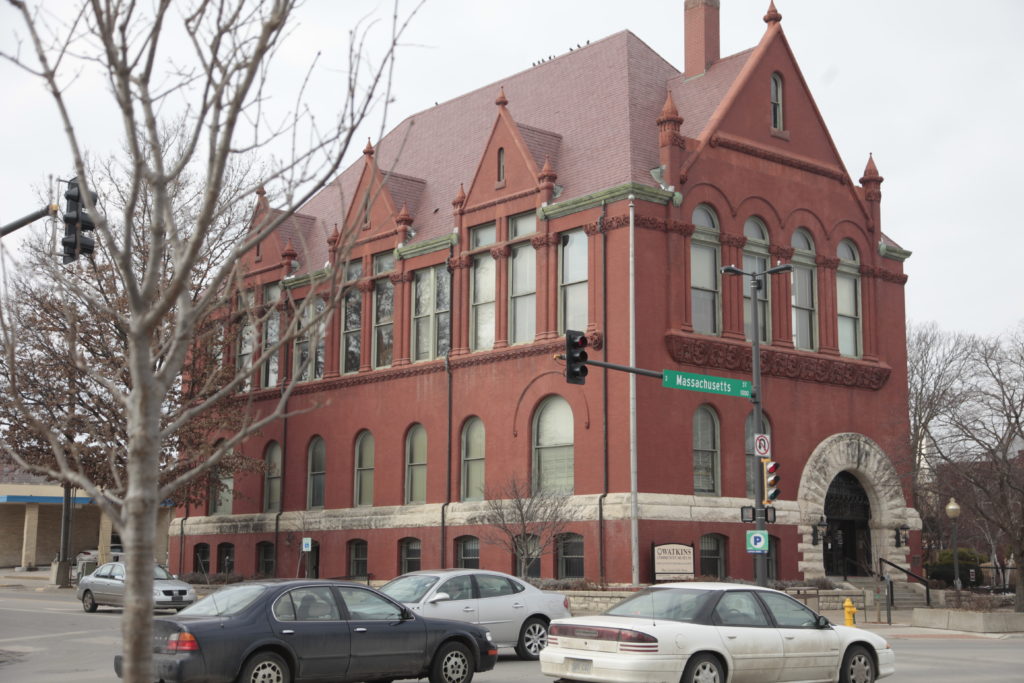 Final Friday, museum exhibits and more weekend events in Lawrence | News, Sports, Jobs - Lawrence Journal-World: news, information, headlines and events in Lawrence, Kansas - Vimarsana News