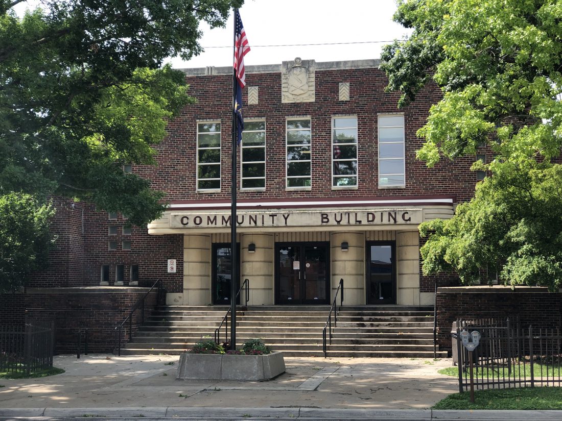 City approves recreation centers to house homeless overnight; commission hears changes to snow removal on city streets | News, Sports, Jobs - Lawrence Journal-World: news, information, headlines and events in Lawrence, Kansas - Vimarsana News