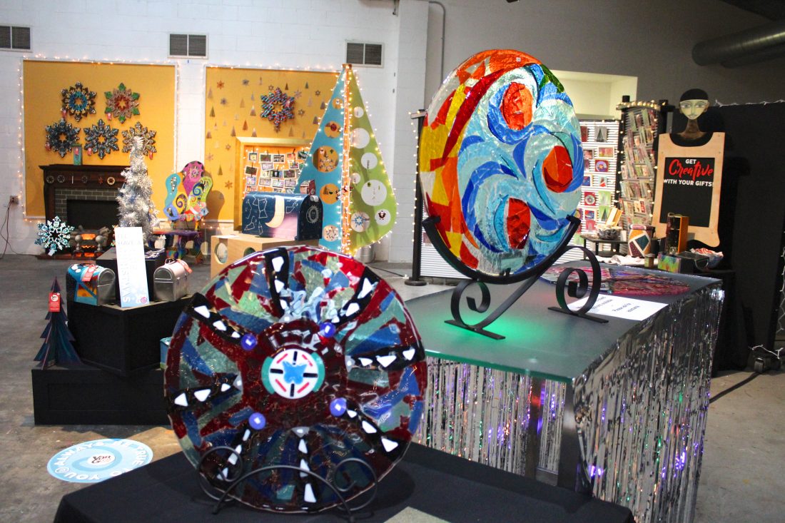 Weekend events: More holiday happenings, plus lots of performances and other opportunities | News, Sports, Jobs - Lawrence Journal-World: news, information, headlines and events in Lawrence, Kansas - Vimarsana News