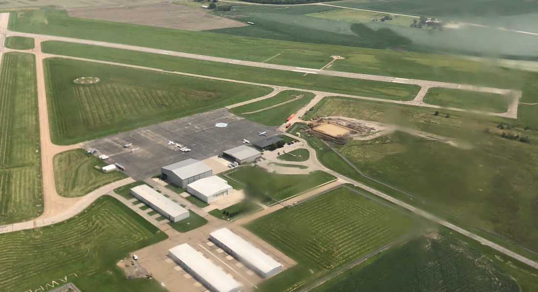 City of Lawrence agrees to pay $1,000 as part of settlement in lawsuit over alleged disrepair at Lawrence Municipal Airport | News, Sports, Jobs - Lawrence Journal-World: news, information, headlines and events in Lawrence, Kansas - Vimarsana News
