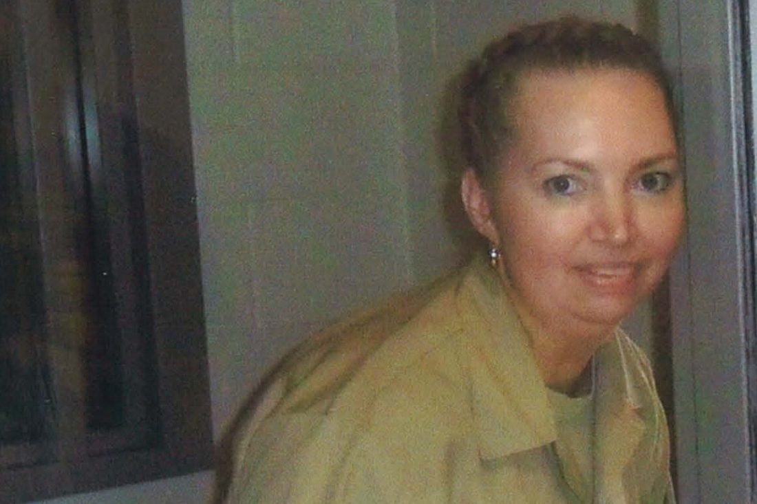 Kansas woman set to die for killing woman, cutting baby from womb | News, Sports, Jobs - Lawrence Journal-World: news, information, headlines and events in Lawrence, Kansas - Vimarsana News
