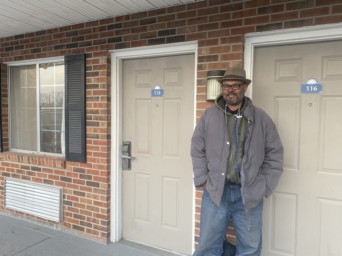 As Lawrence's hotel shelter program shuts down, many homeless people are expected to return to camping | News, Sports, Jobs - Lawrence Journal-World: news, information, headlines and events in Lawrence, Kansas - Vimarsana News
