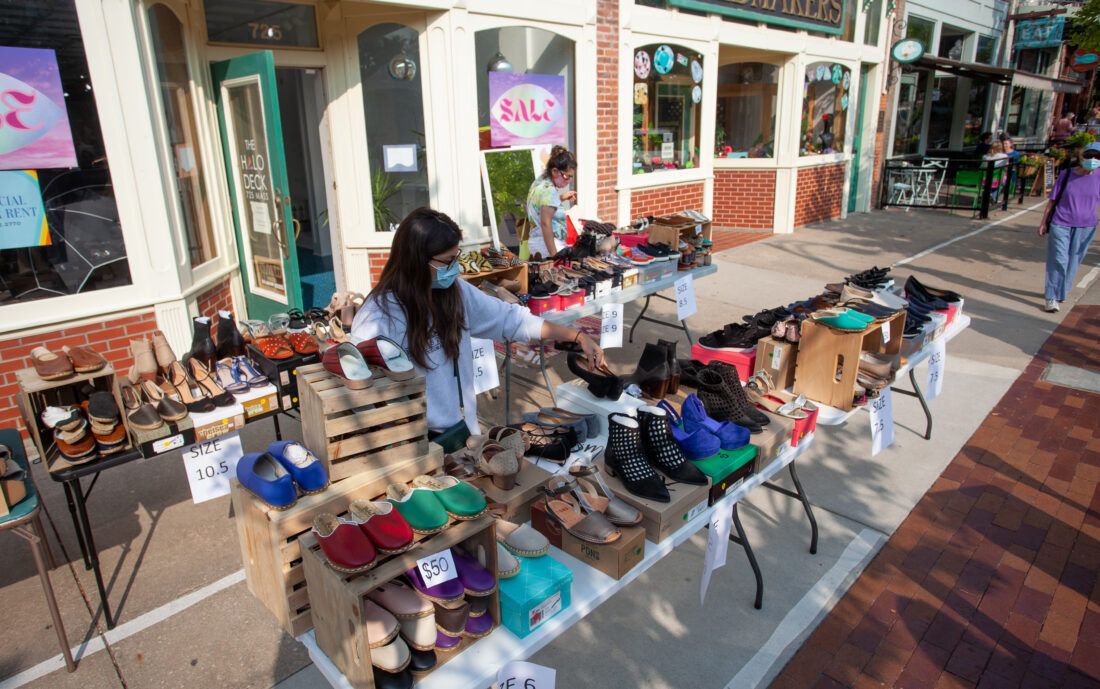 Town Talk | Downtown to replace annual sidewalk sale with new evening event that will be a month earlier and feature more than shopping | News, Sports, Jobs - Lawrence Journal-World: news, information, headlines and events in Lawrence, Kansas - Vimarsana News