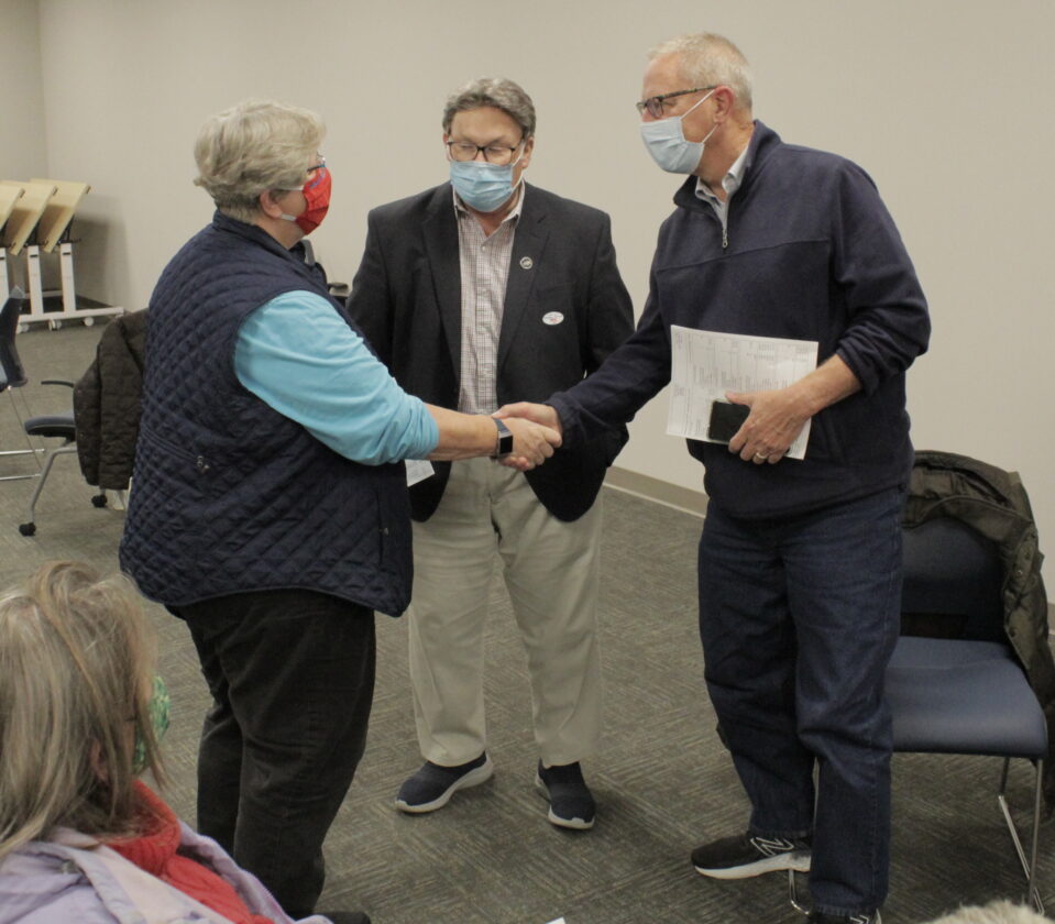 Larsen leads in Lawrence City Commission race; newcomer Kay Emerson takes top spot in school board contest; 2 incumbents fall short | News, Sports, Jobs - Lawrence Journal-World: news, information, headlines and events in Lawrence, Kansas - Vimarsana News