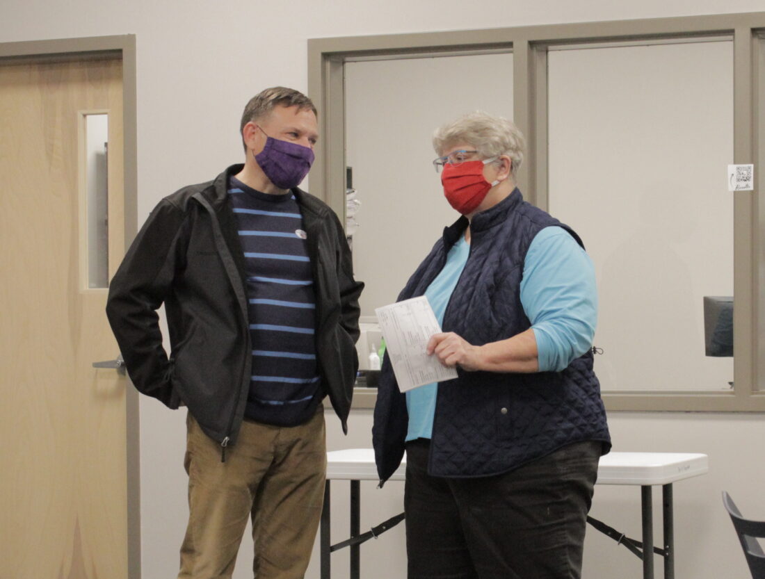 Incumbent Larsen finishes in top spot again; 2 newcomers also win seats on City Commission, likely making it most diverse ever | News, Sports, Jobs - Lawrence Journal-World: news, information, headlines and events in Lawrence, Kansas - Vimarsana News