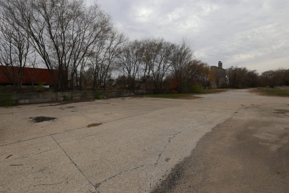 Town Talk | Longtime landscape company files plans to open new landscape materials center in North Lawrence | News, Sports, Jobs - Lawrence Journal-World: news, information, headlines and events in Lawrence, Kansas - Vimarsana News