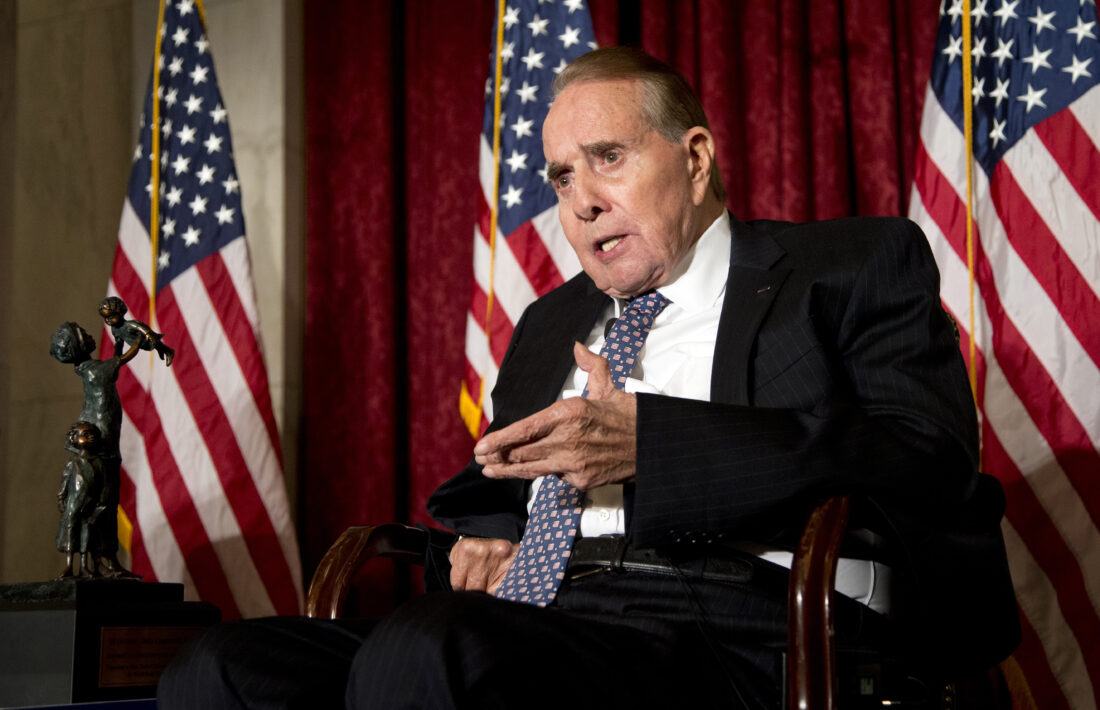 Former Senate leader, presidential candidate Bob Dole dies at 98 | News, Sports, Jobs - Lawrence Journal-World: news, information, headlines and events in Lawrence, Kansas - Vimarsana News