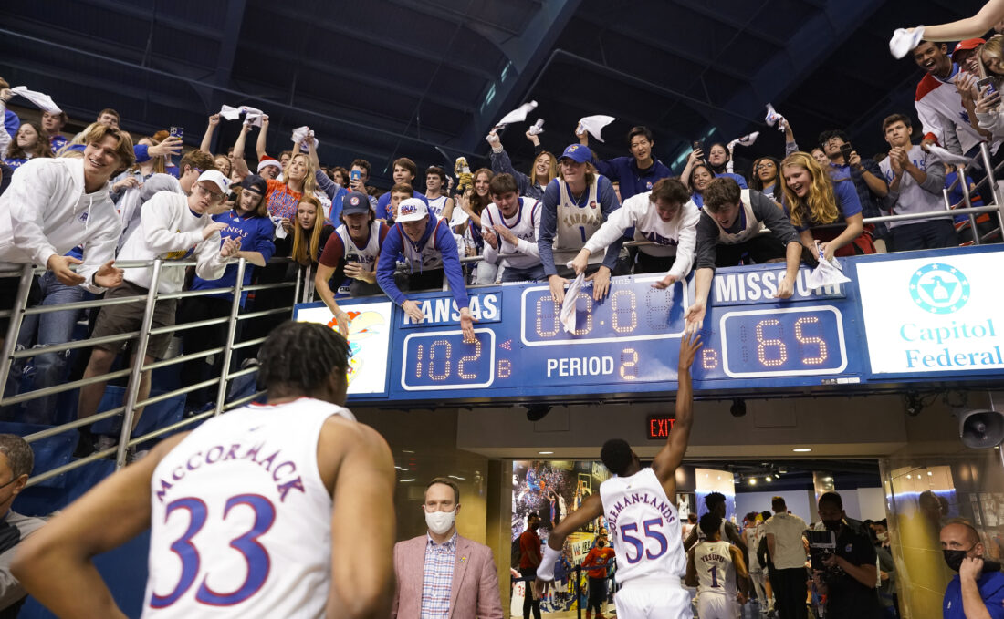 Smithology | The team KU fans love to hate brings best out of Allen Fieldhouse | News, Sports, Jobs - Lawrence Journal-World: news, information, headlines and events in Lawrence, Kansas - Vimarsana News