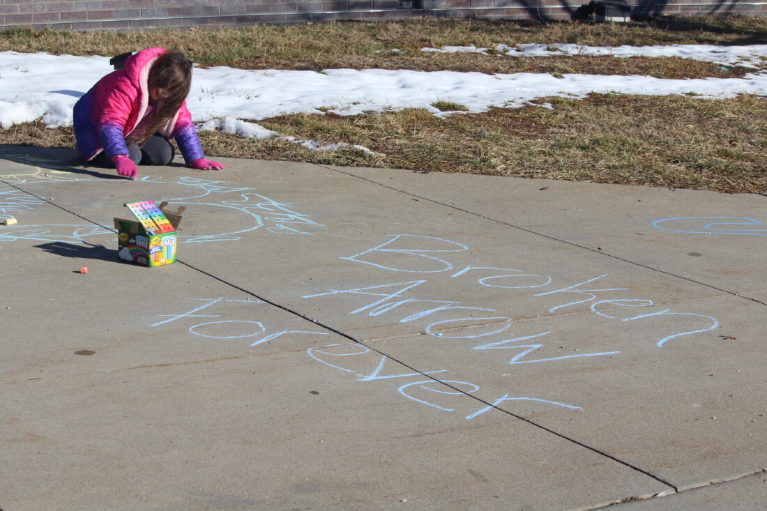 Parents, students gather at several Lawrence schools in protest against possible closures | News, Sports, Jobs - Lawrence Journal-World: news, information, headlines and events in Lawrence, Kansas - Vimarsana News