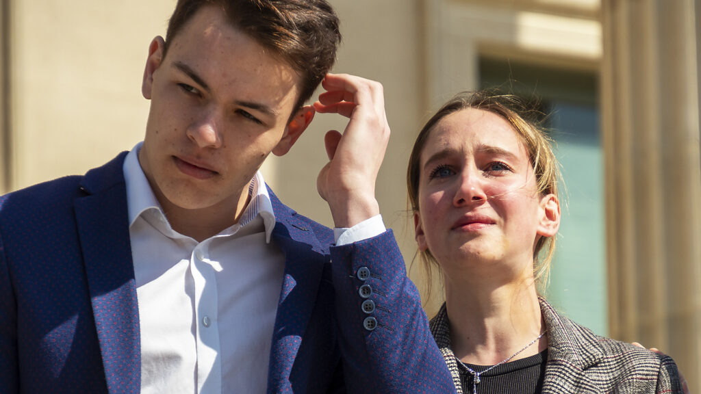 KU students from Ukraine stand with Kansas legislators against Russian invaders | News, Sports, Jobs - Lawrence Journal-World: news, information, headlines and events in Lawrence, Kansas - Vimarsana News