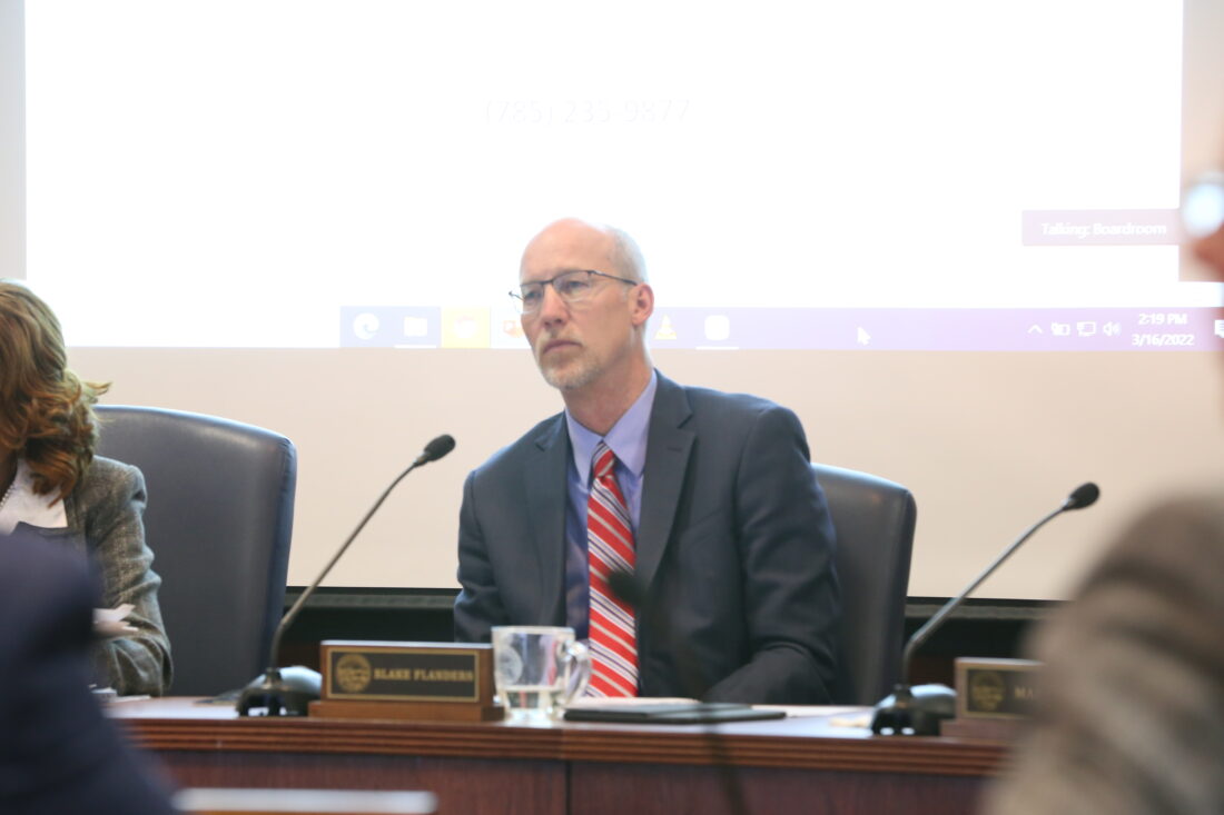 Regents approve giving in-state tuition rates to select out-of-state students at Wichita State; program may not work as well at KU | News, Sports, Jobs - Lawrence Journal-World: news, information, headlines and events in Lawrence, Kansas - Vimarsana News