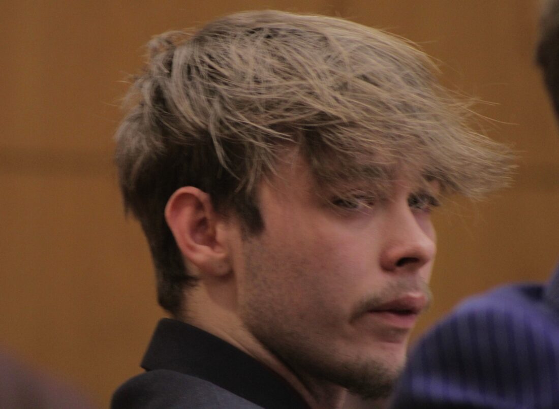 Lawrence man accused of firing gun during attack on off-duty police officer pleads guilty | News, Sports, Jobs - Lawrence Journal-World: news, information, headlines and events in Lawrence, Kansas - Vimarsana News